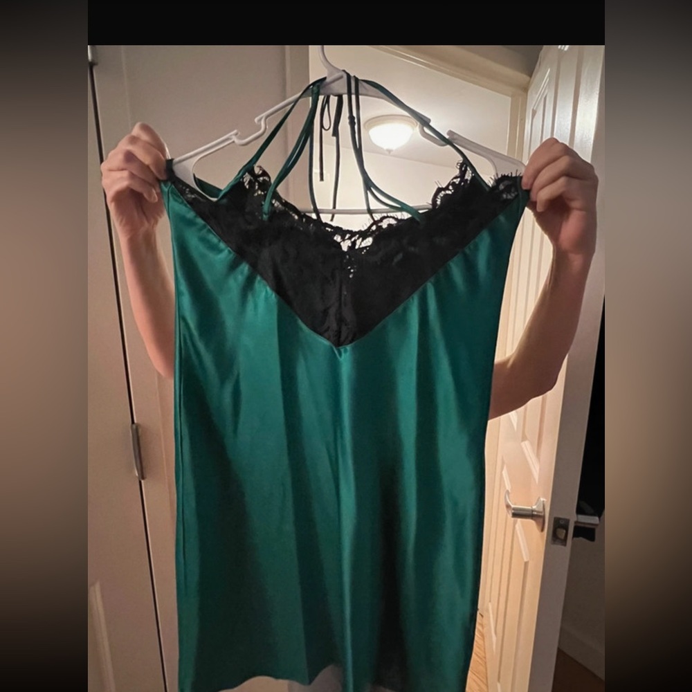 Silk short night robe